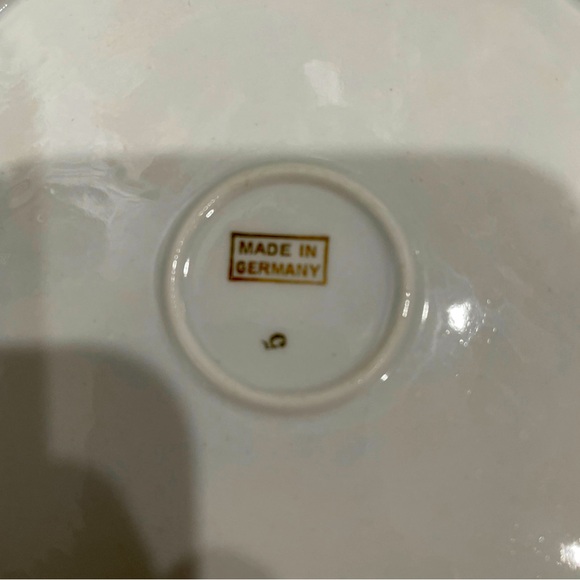 Antique Germany Big Bowl With Roses And Gold Accent 10” - Picture 6 of 9